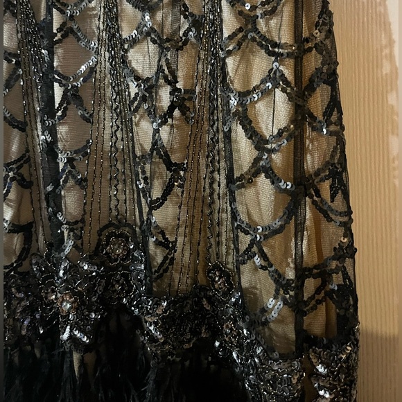SUE WONG Black and Gold Beaded Dress - Picture 10 of 14